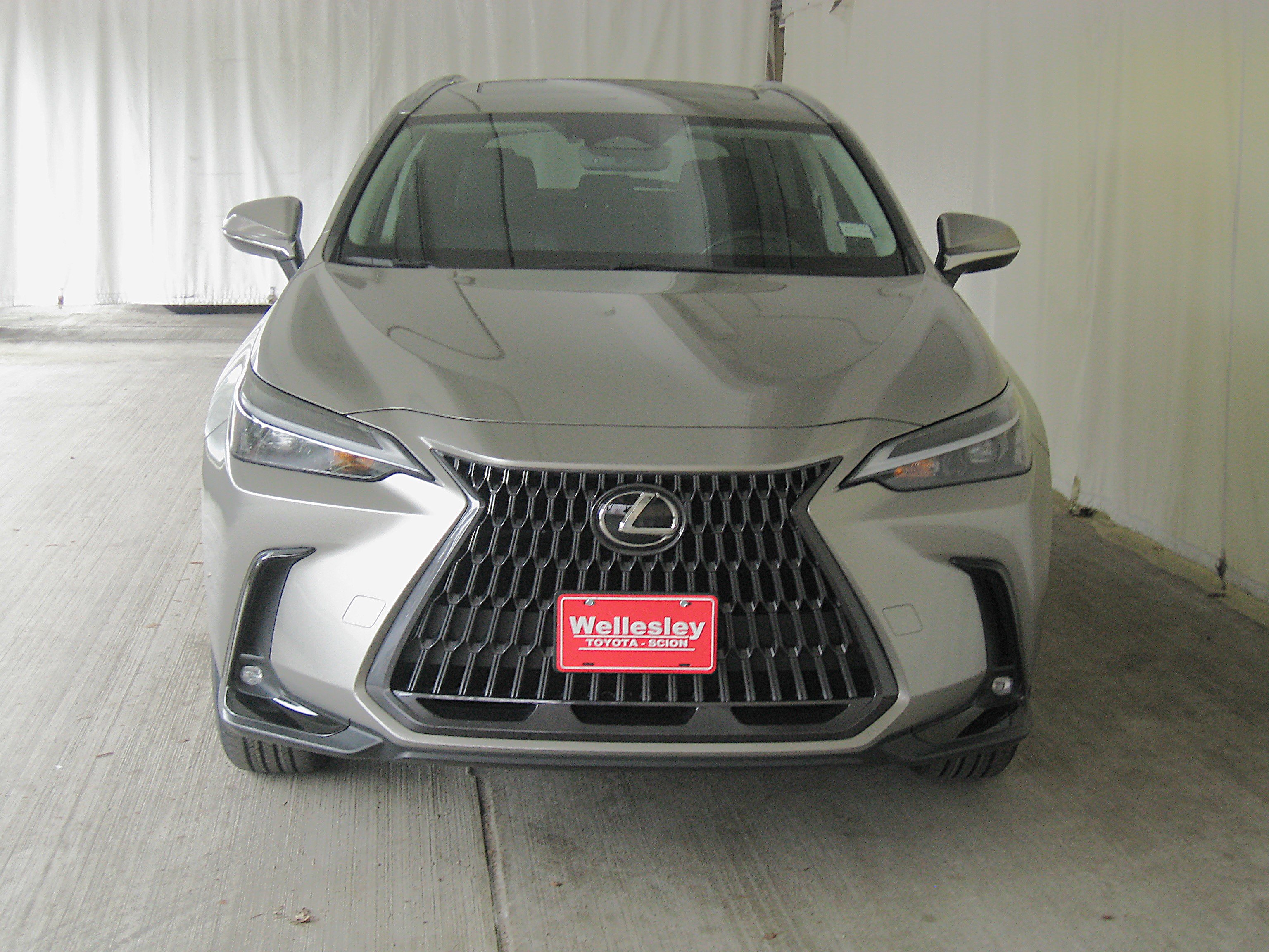 Used 2023 Lexus NX 350 AWD w/ Towing Package (2000 Lbs) image 4