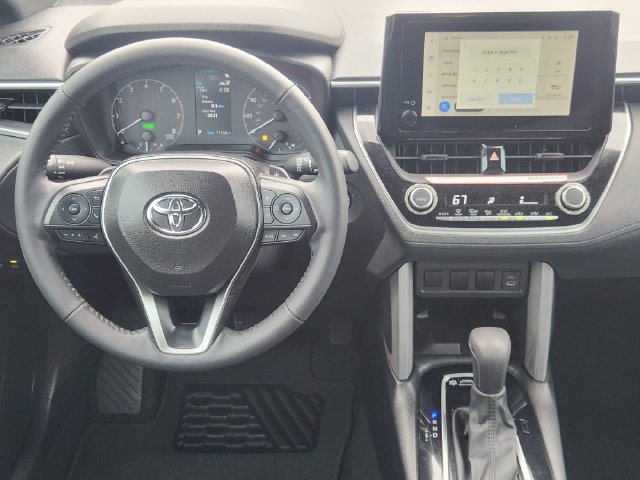 Used 2024 Toyota Corolla Cross AWD Hybrid image 27