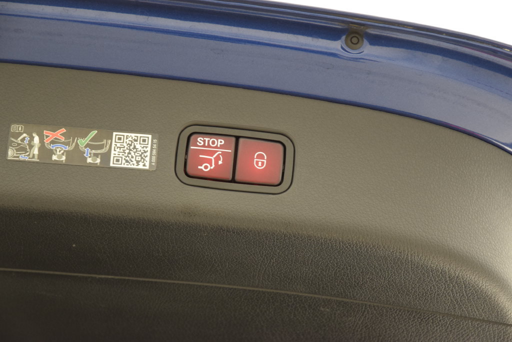 Used 2023 Mercedes-Benz GLC 300 image 30