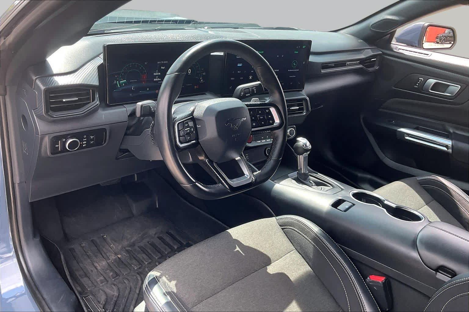 Used 2024 Ford Mustang GT RWD image 16