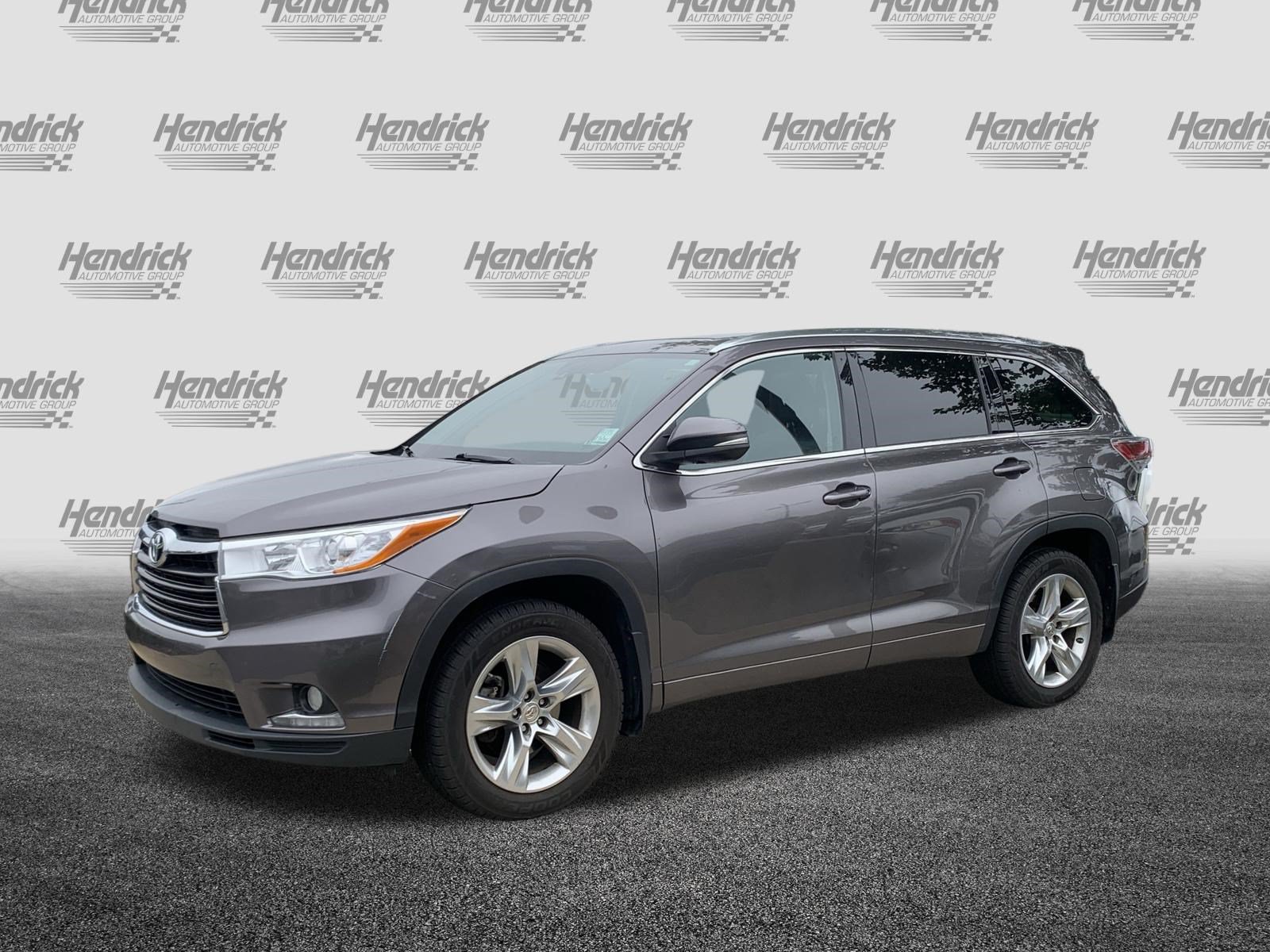 Used 2015 Toyota Highlander Limited Platinum AWD/4WD image 5