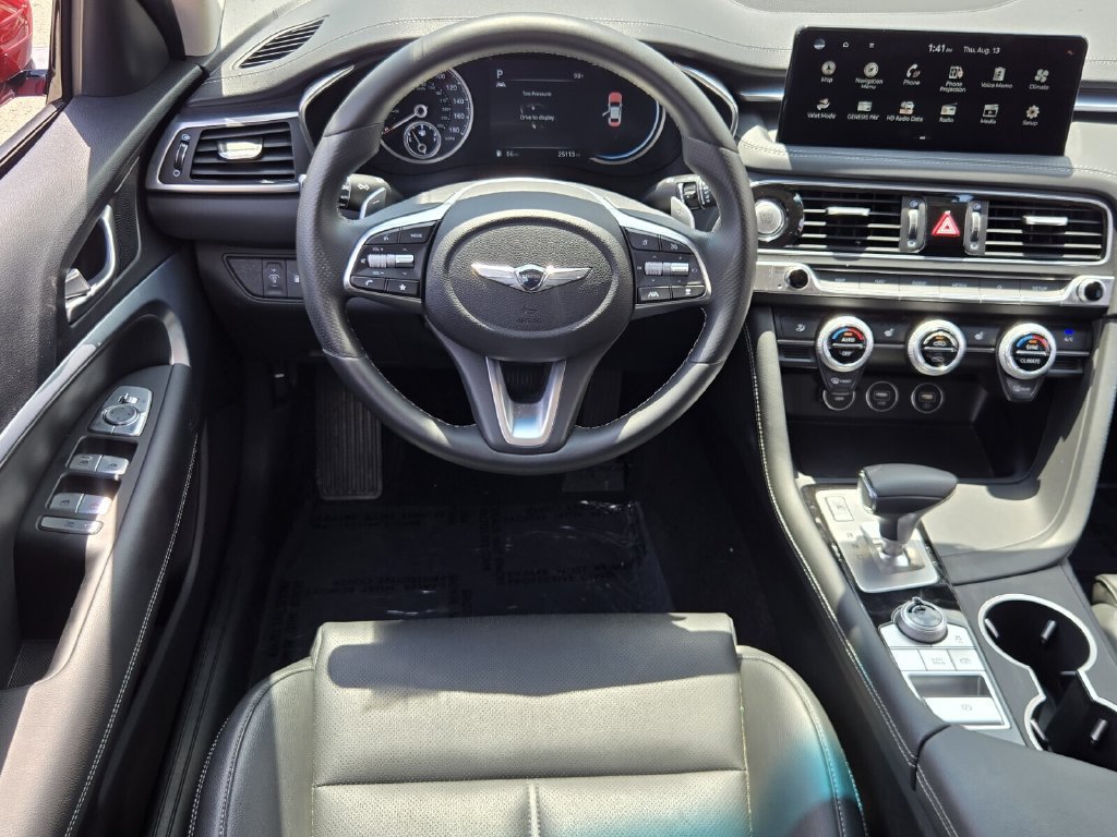Used 2023 Genesis G70 2.0T RWD image 13
