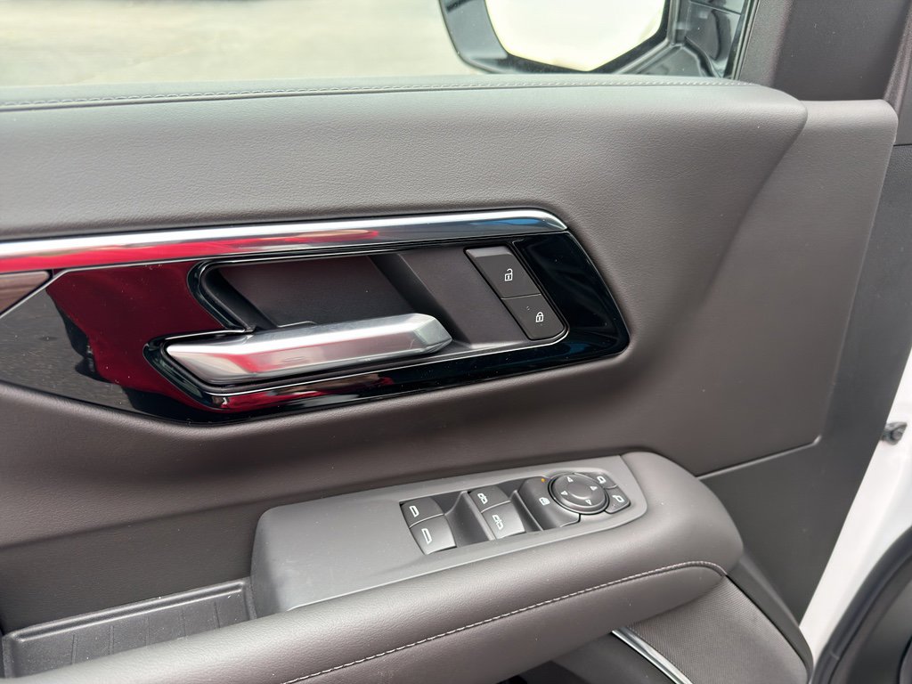 New 2026 Chevrolet Tahoe LS w/ LPO, Dark Essentials Package image 17