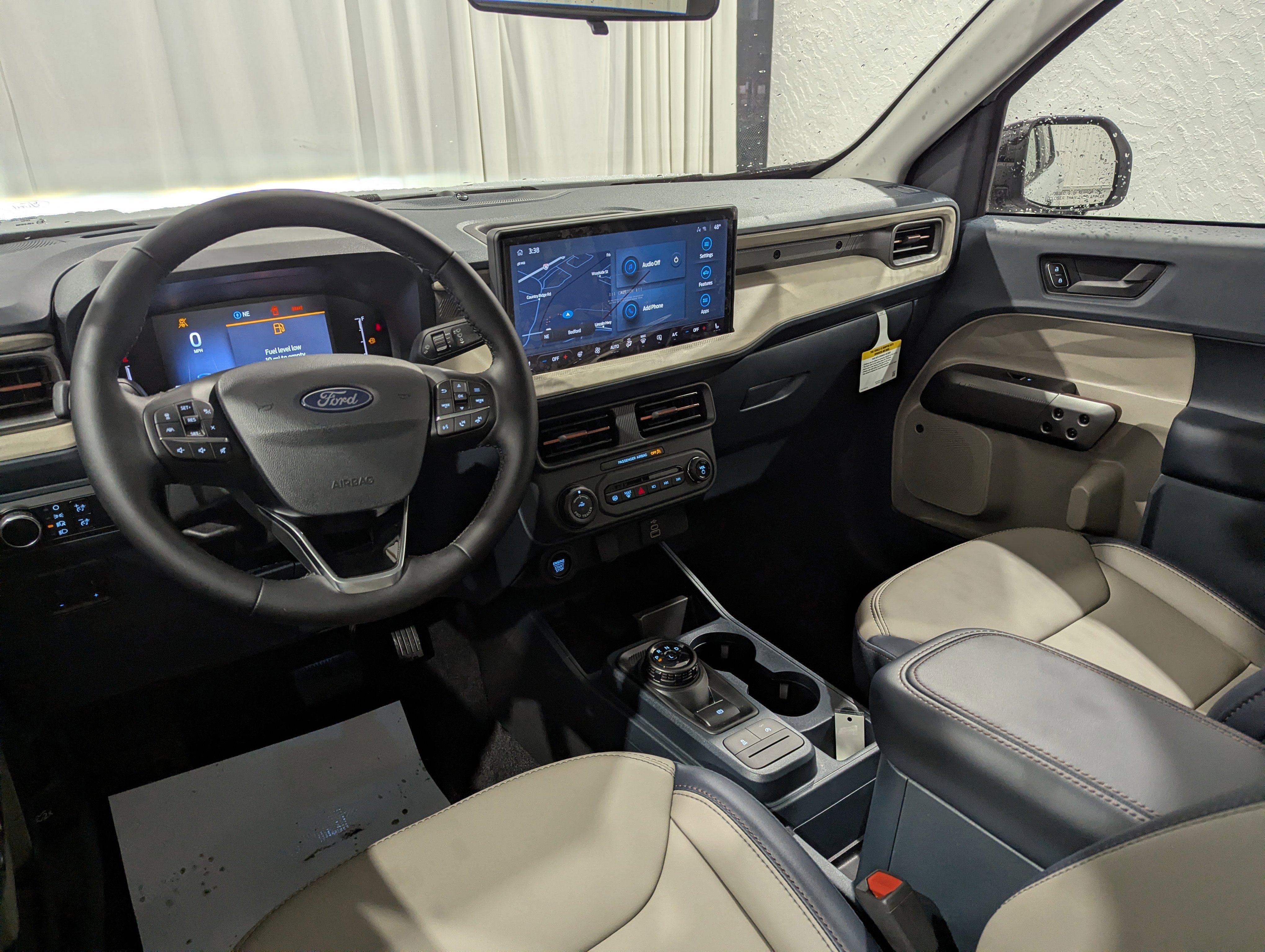 New 2026 Ford Maverick Lariat image 13