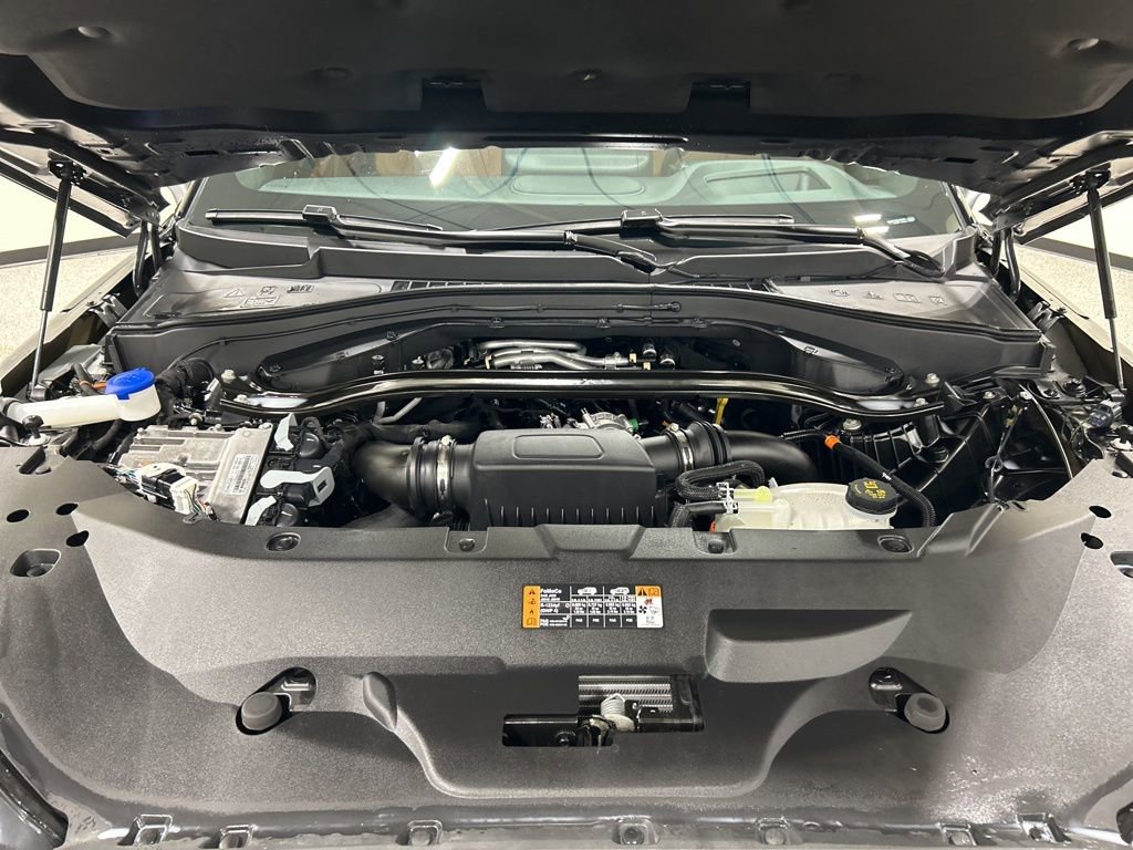 Certified 2025 Lincoln Aviator Black Label w/ Jet Appearance Package image 31