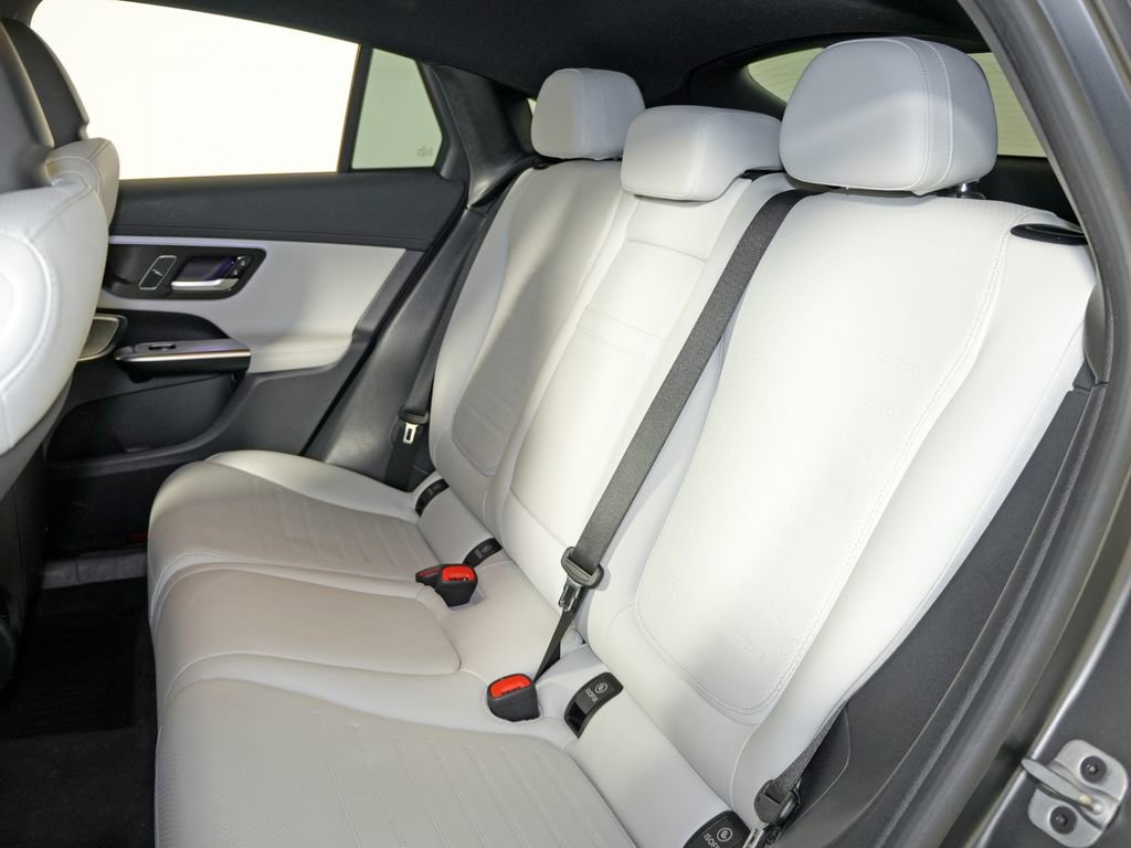 Certified 2024 Mercedes-Benz GLC 300 4MATIC image 26