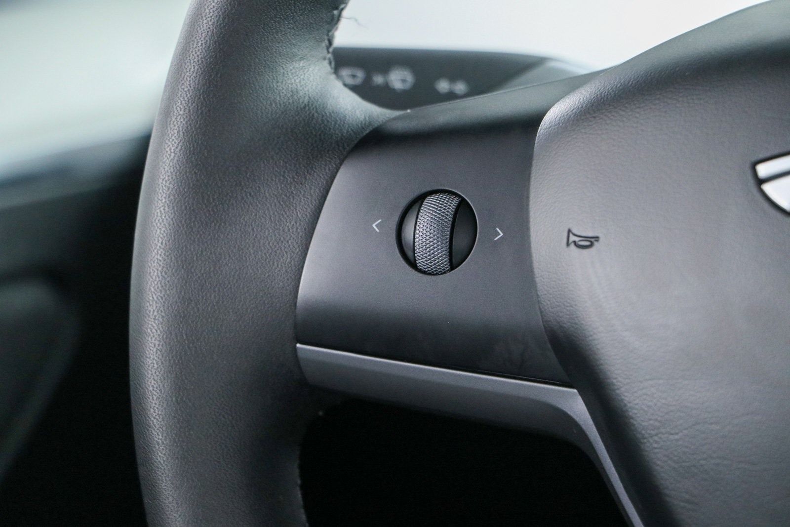 Used 2024 Tesla Model Y Long Range RWD image 13