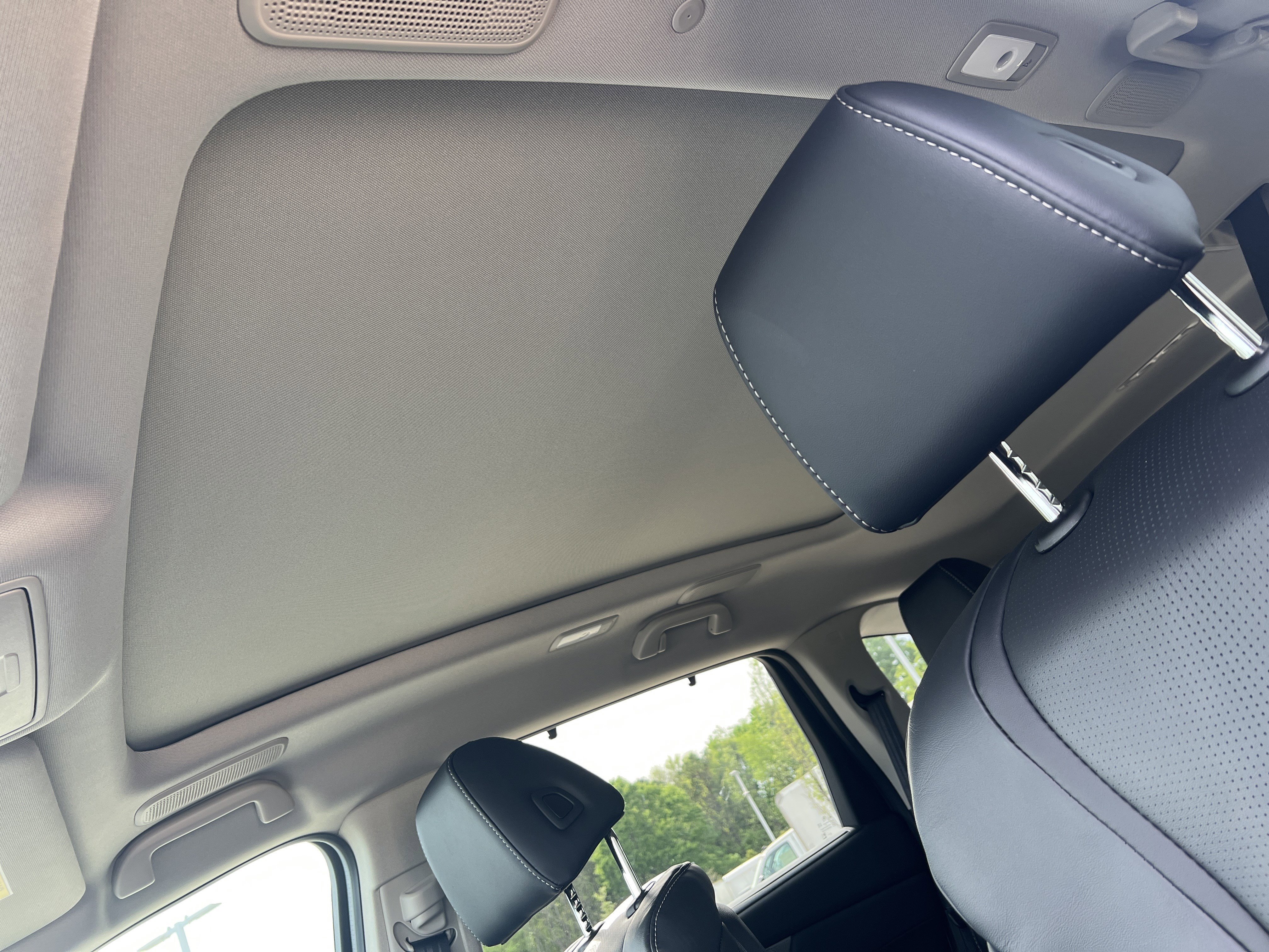 Certified 2026 Acura MDX FWD w/ Technology Package image 28