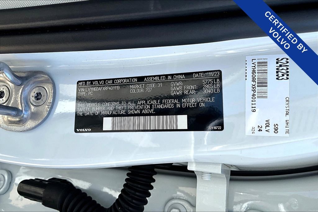 Certified 2024 Volvo S90 T8 Ultimate w/ Lounge Package image 43