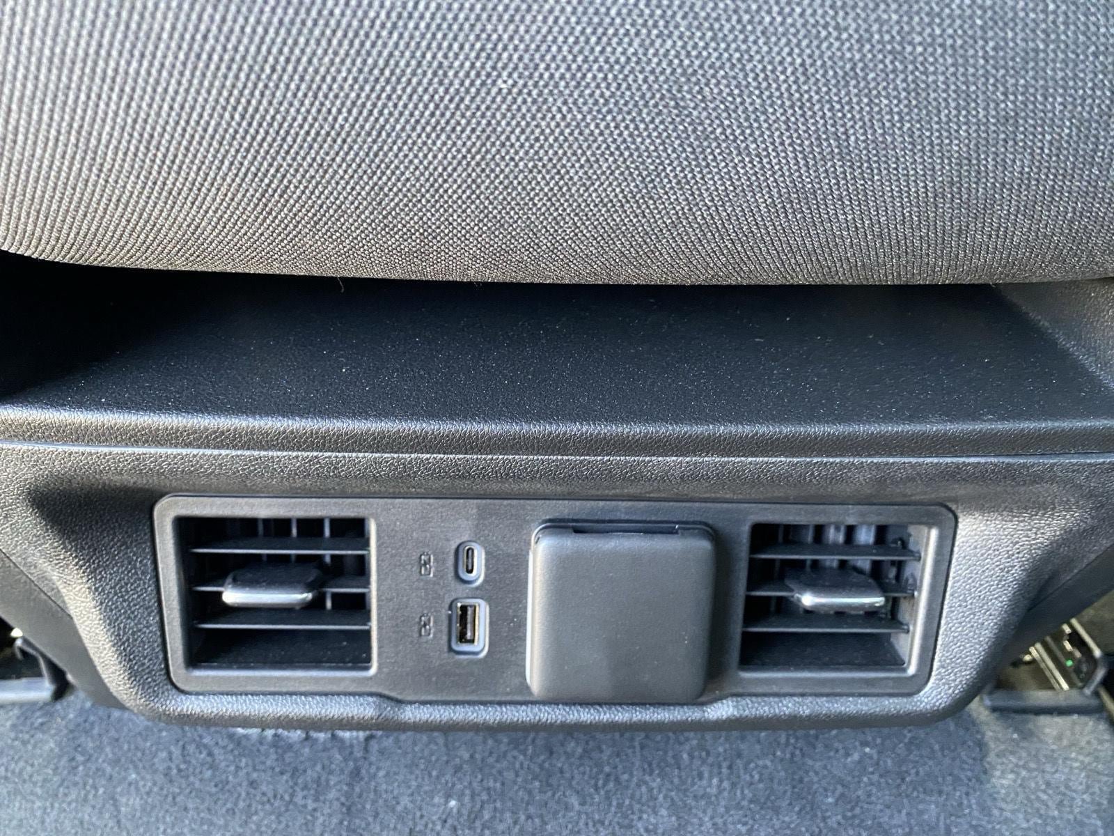 Used 2024 Chevrolet Silverado 1500 LT AWD/4WD image 16