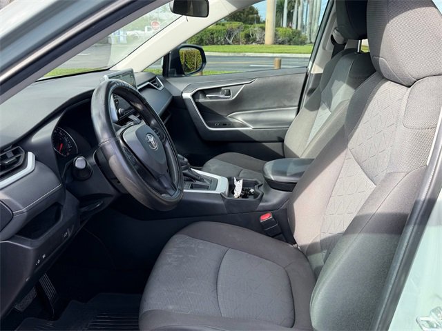 Used 2021 Toyota RAV4 XLE image 7