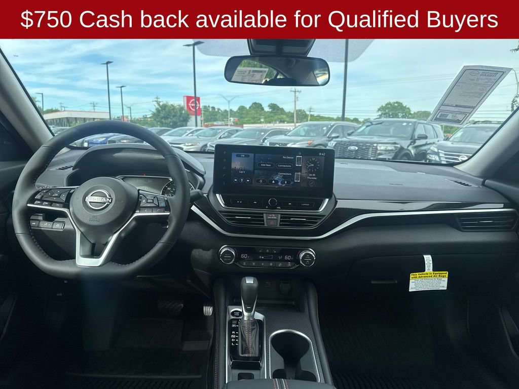 New 2026 Nissan Altima 2.5 SR w/ SR Premium Package FWD image 23