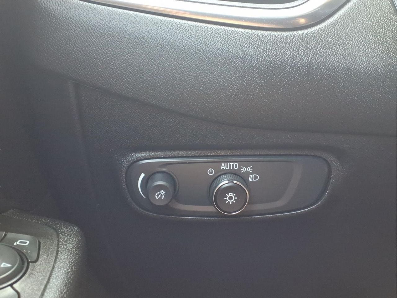 Used 2024 Chevrolet Equinox LT AWD/4WD image 26