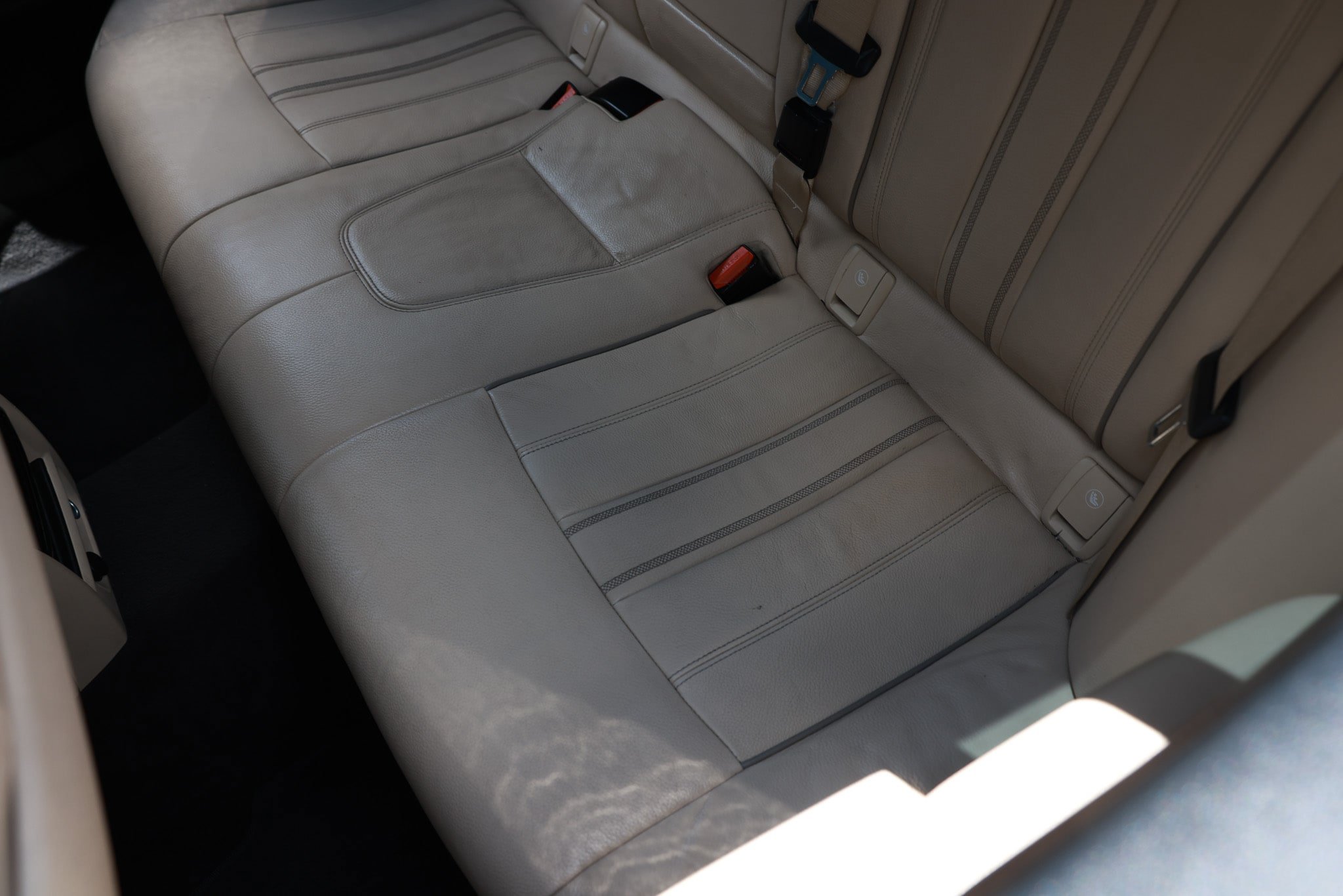 Used 2019 BMW 530i w/ Convenience Package RWD image 14