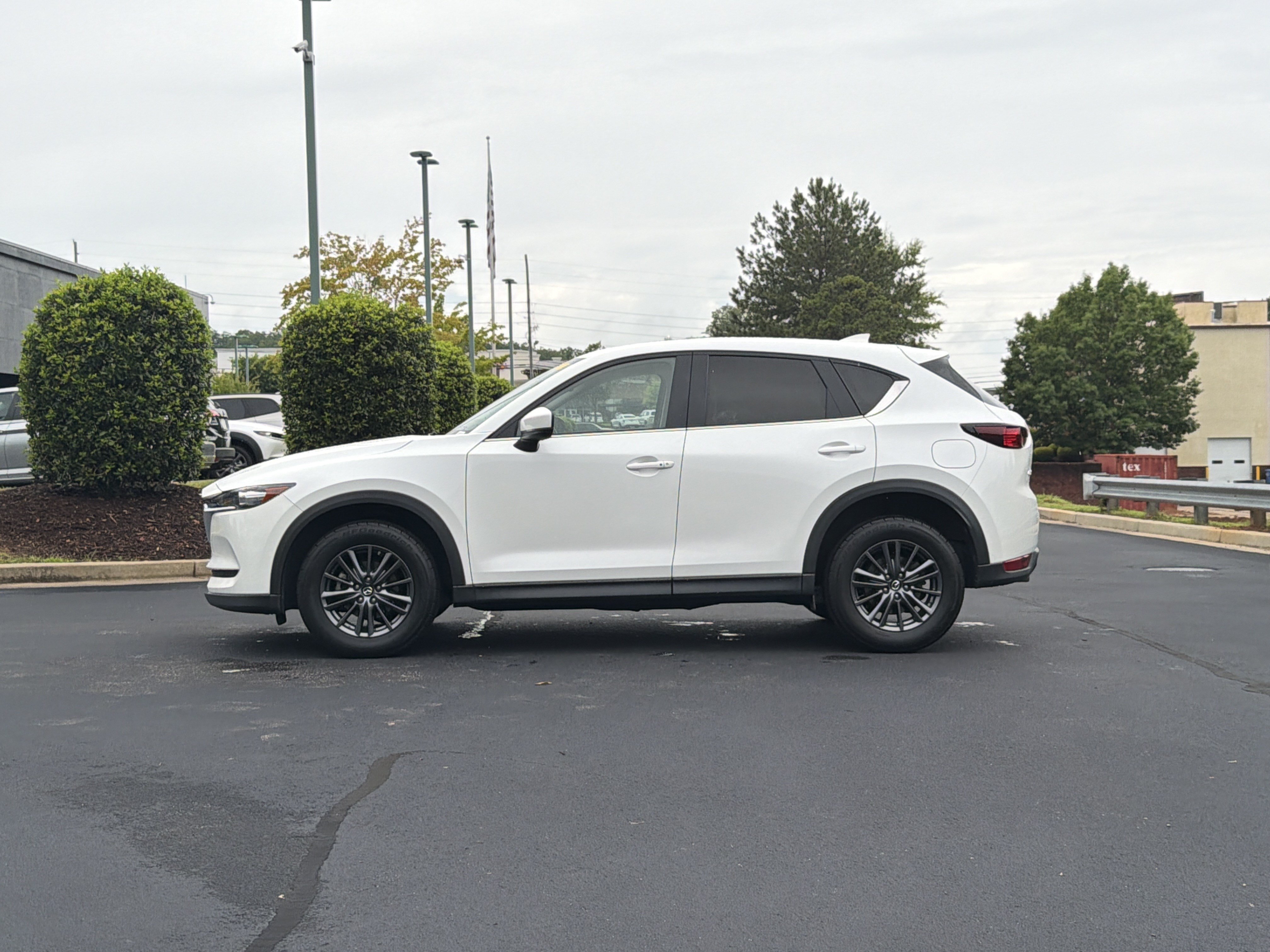 Used 2019 MAZDA CX-5 Touring FWD image 12