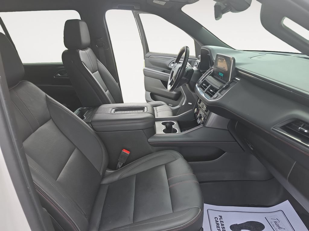 Used 2022 Chevrolet Suburban RST w/ Sport Performance Package AWD/4WD image 15