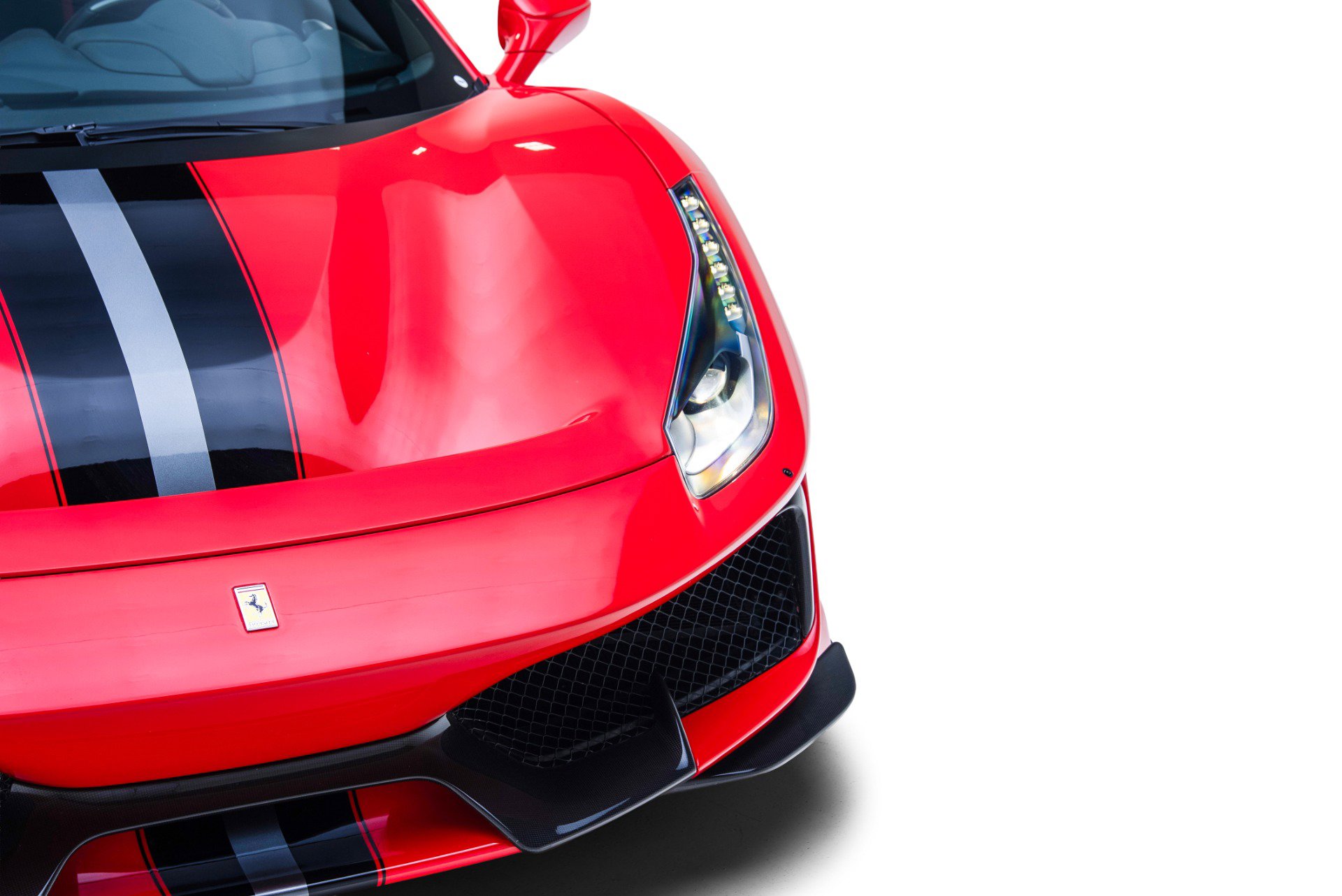 Used 2020 Ferrari 488 Pista Coupe RWD image 14