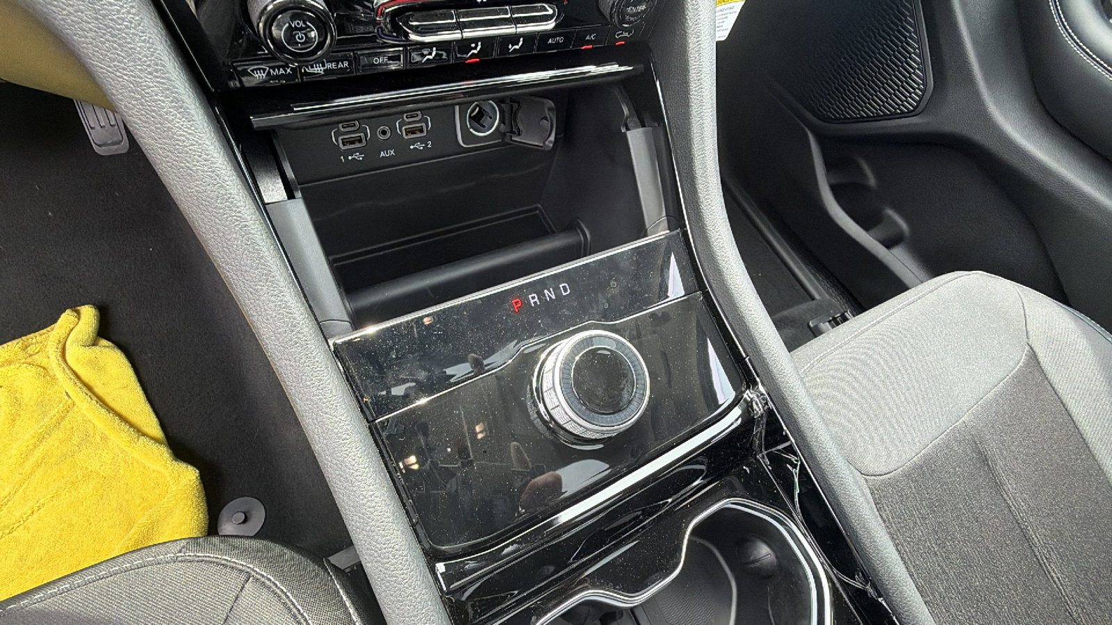 Used 2023 Jeep Grand Cherokee Laredo w/ Trailer Tow Prep Group (B) image 31