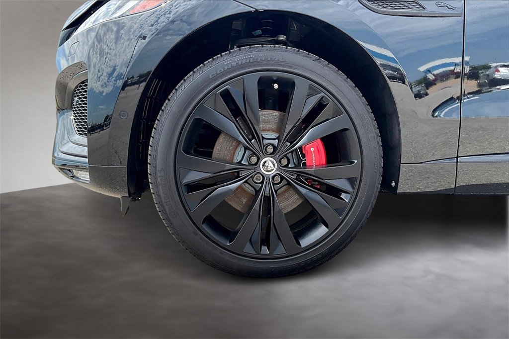New 2026 Jaguar F-PACE R-Dynamic S image 12