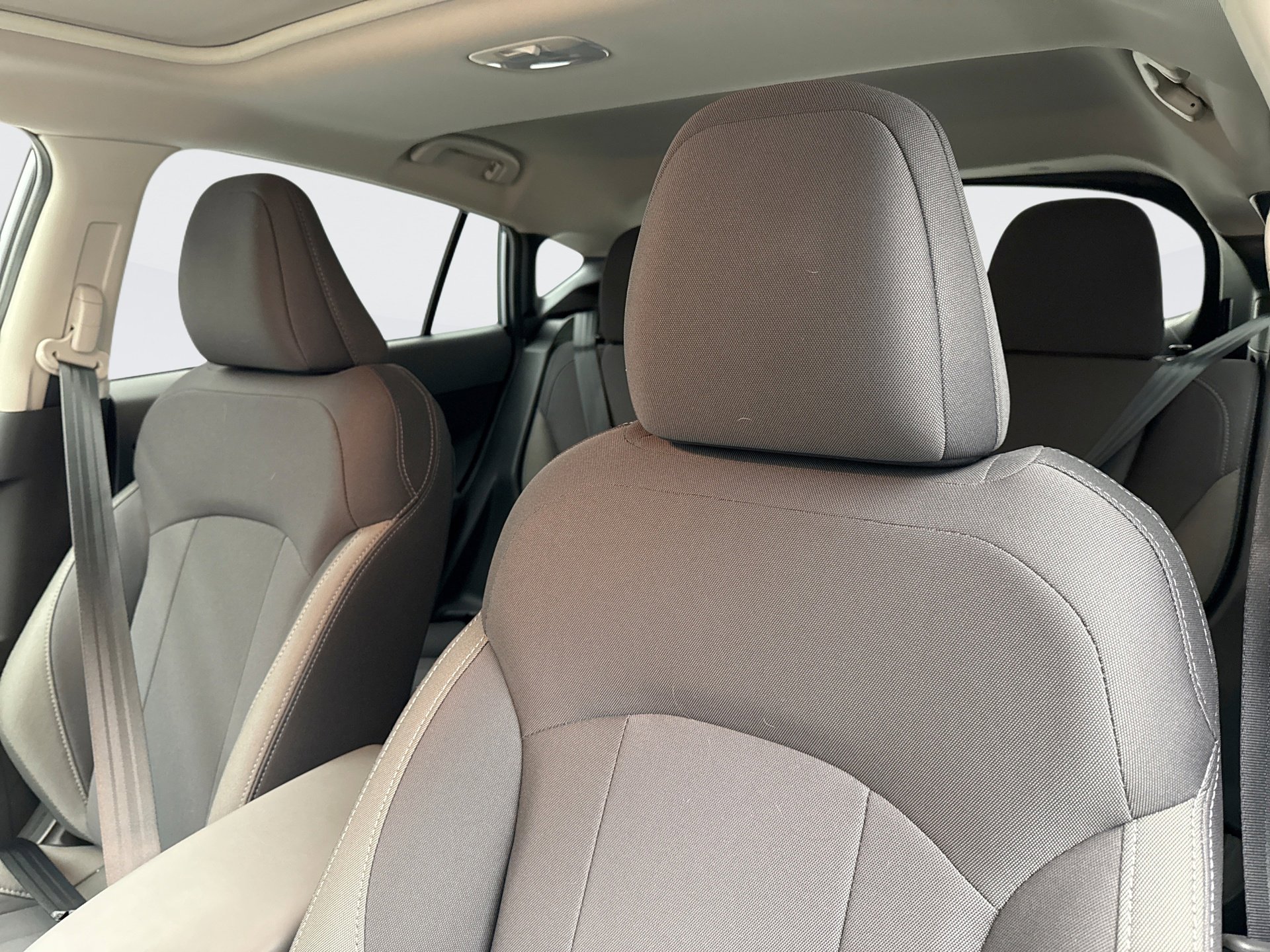 Used 2025 Subaru Crosstrek 2.0i Premium image 10