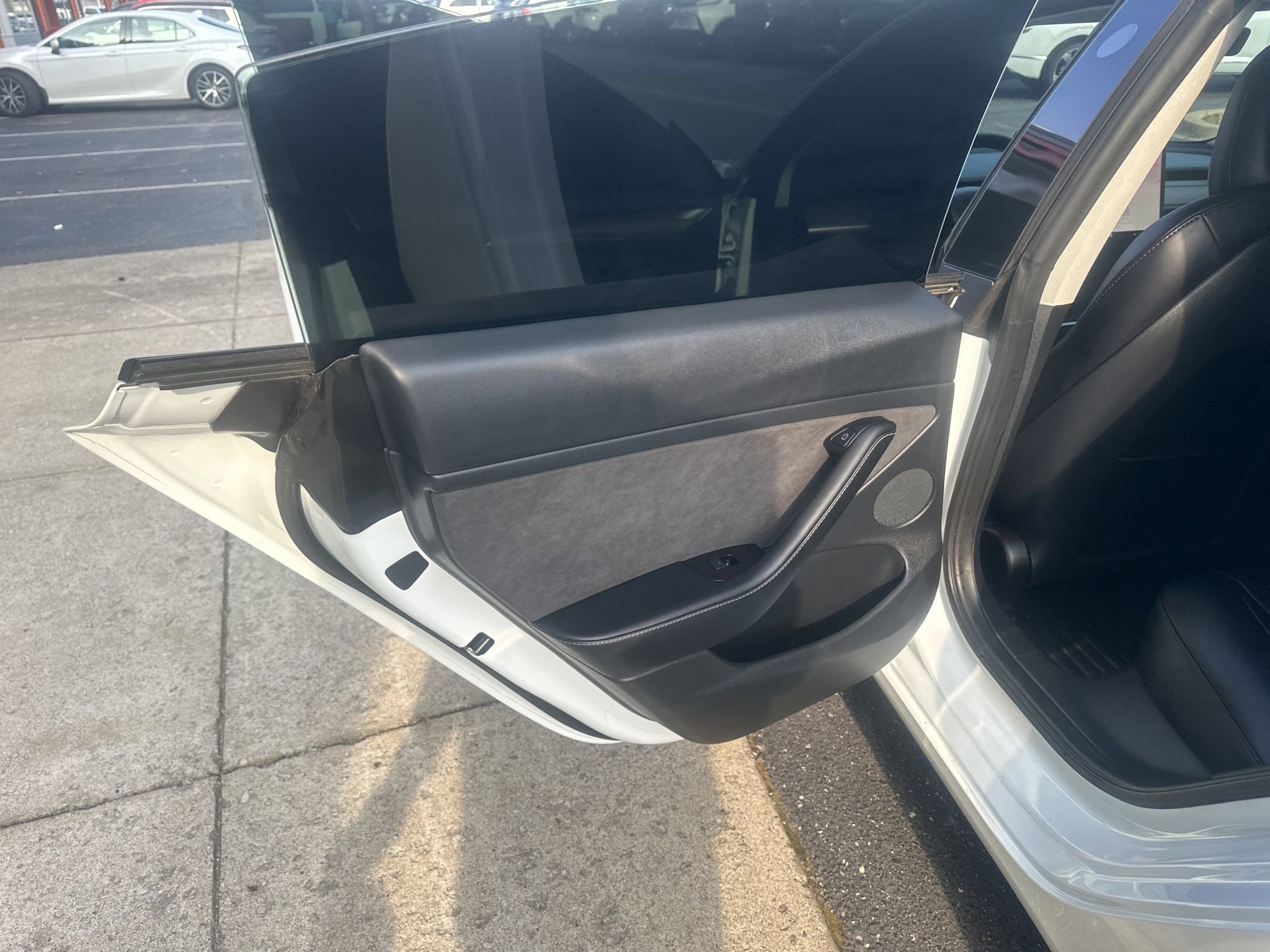 Used 2022 Tesla Model 3 Long Range image 13