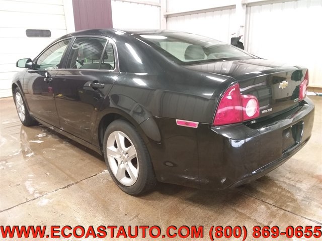 Used 2011 Chevrolet Malibu LS FWD image 3