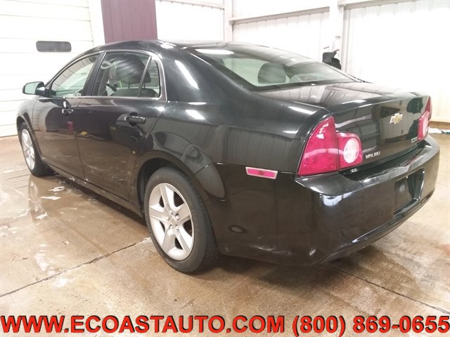 Used 2011 Chevrolet Malibu LS image 3