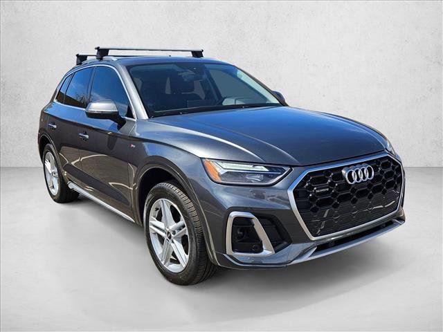 Certified 2025 Audi Q5 e Premium Plus w/ Premium Plus Package AWD/4WD image 3