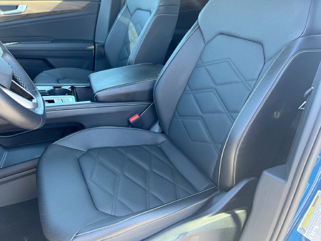 Used 2025 Volkswagen Atlas SE AWD/4WD image 20