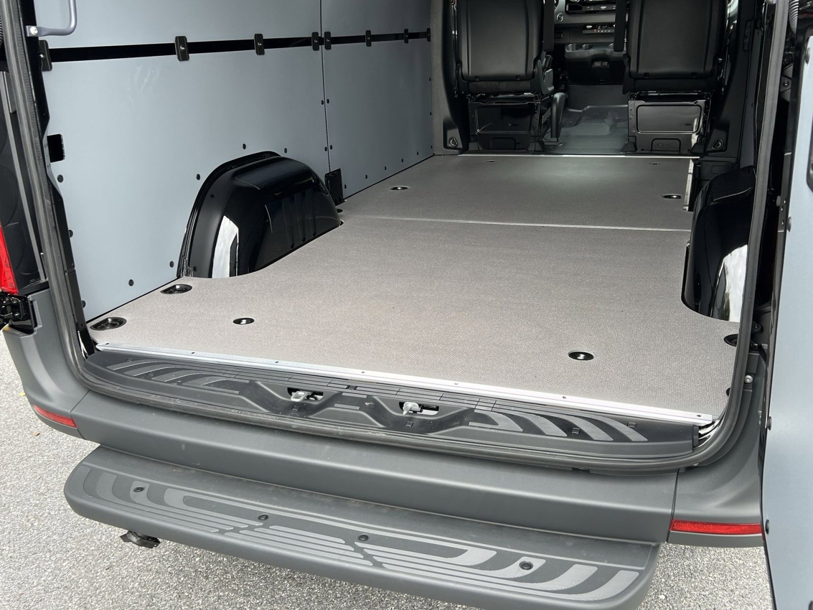 New 2025 Mercedes-Benz Sprinter 2500 image 25