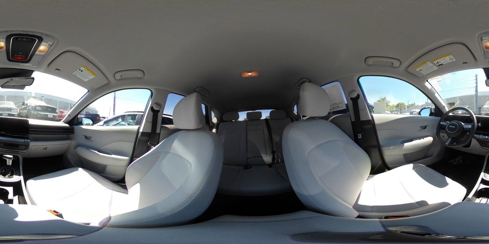 Used 2025 Hyundai Kona SEL image 43