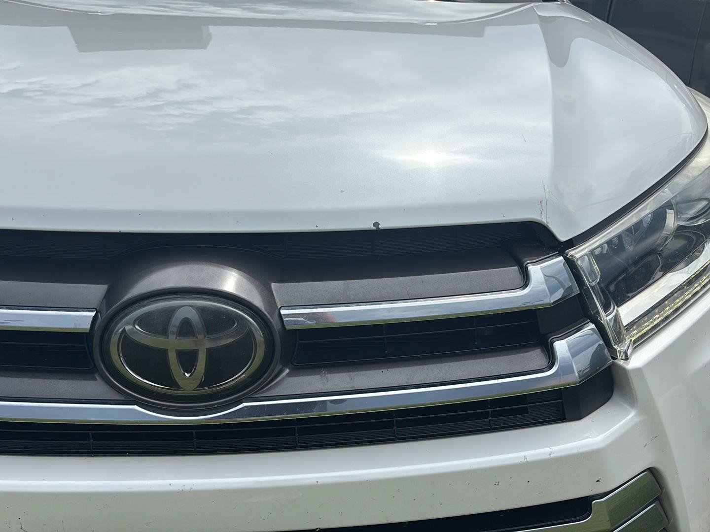 Used 2018 Toyota Highlander FWD V6 image 8