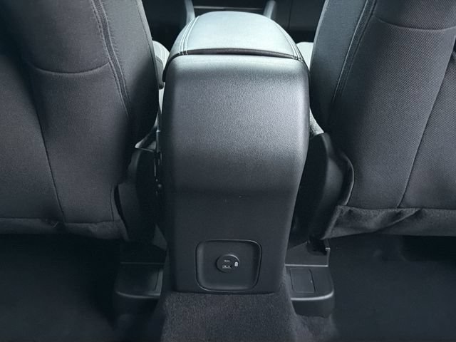 Used 2022 Ford Escape SE FWD image 27