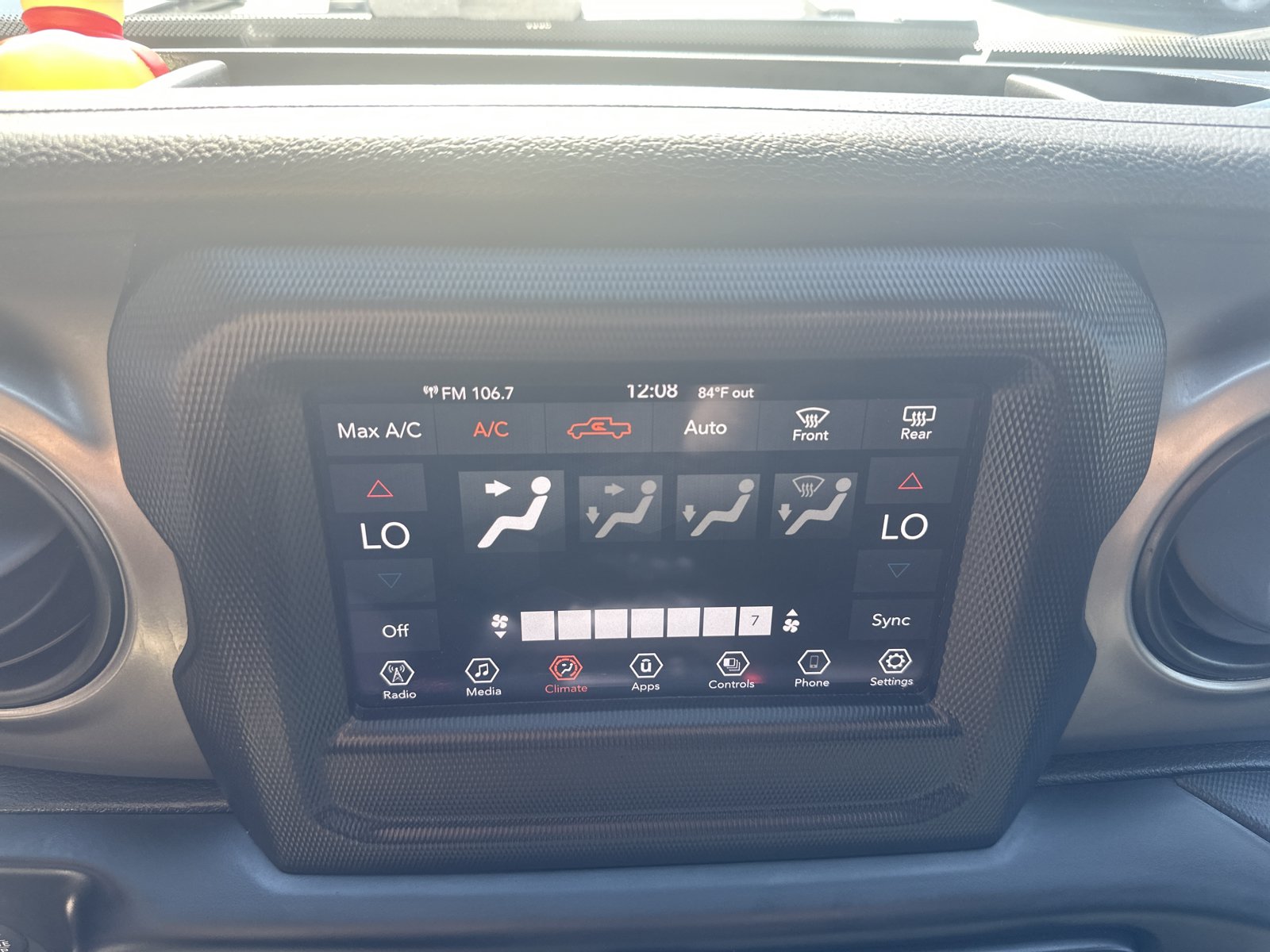 Used 2021 Jeep Gladiator Sport AWD/4WD image 14