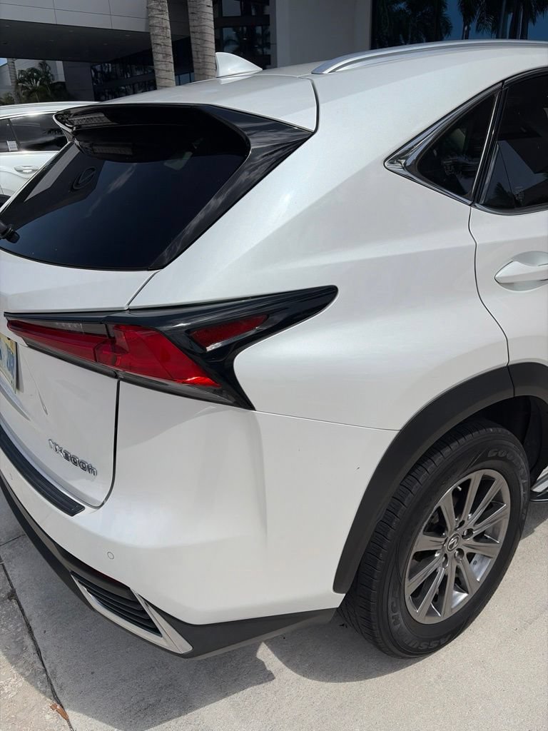 Used 2018 Lexus NX 300h AWD w/ Comfort Package image 7