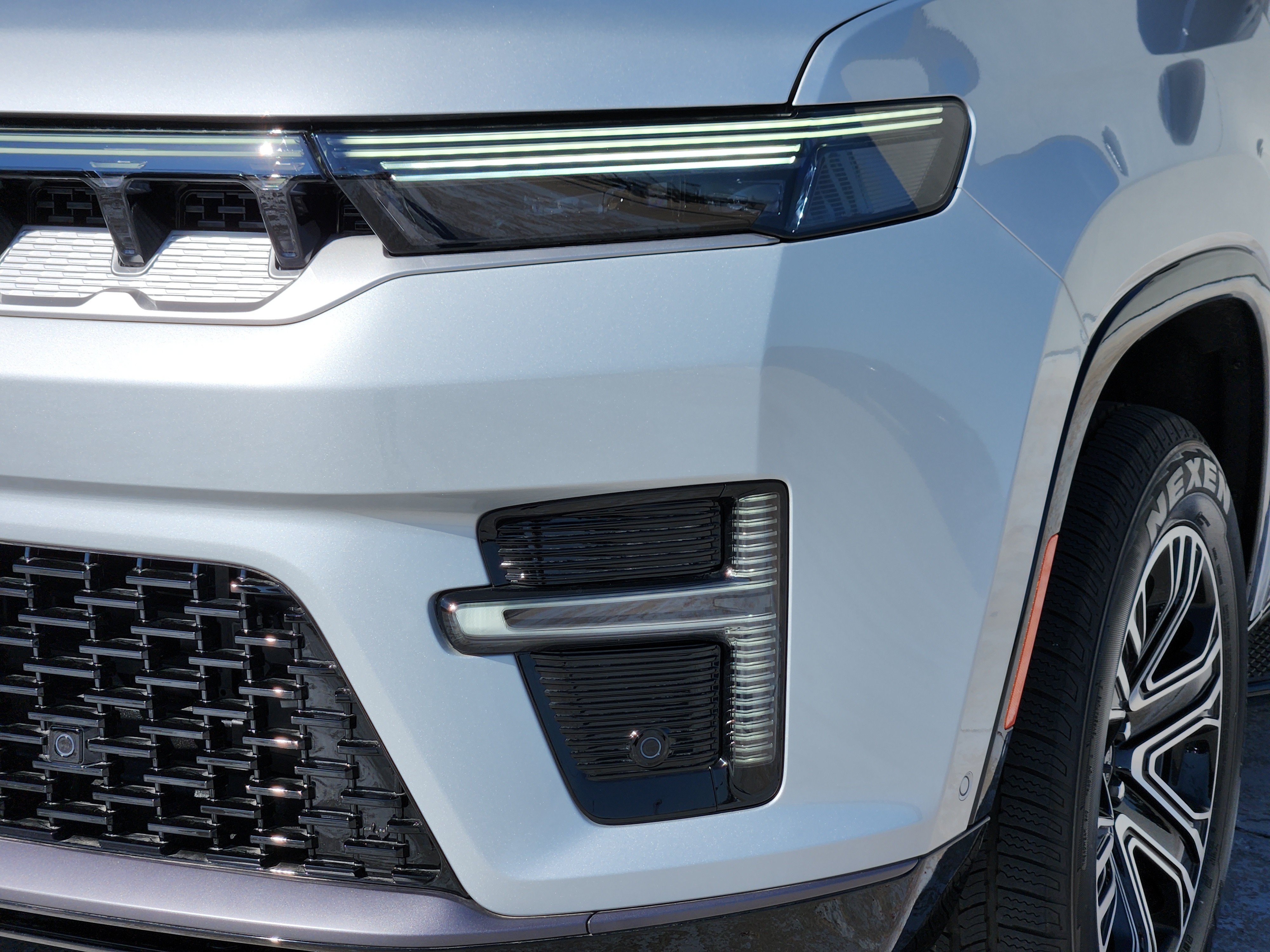 New 2026 Jeep Grand Wagoneer 4WD image 6
