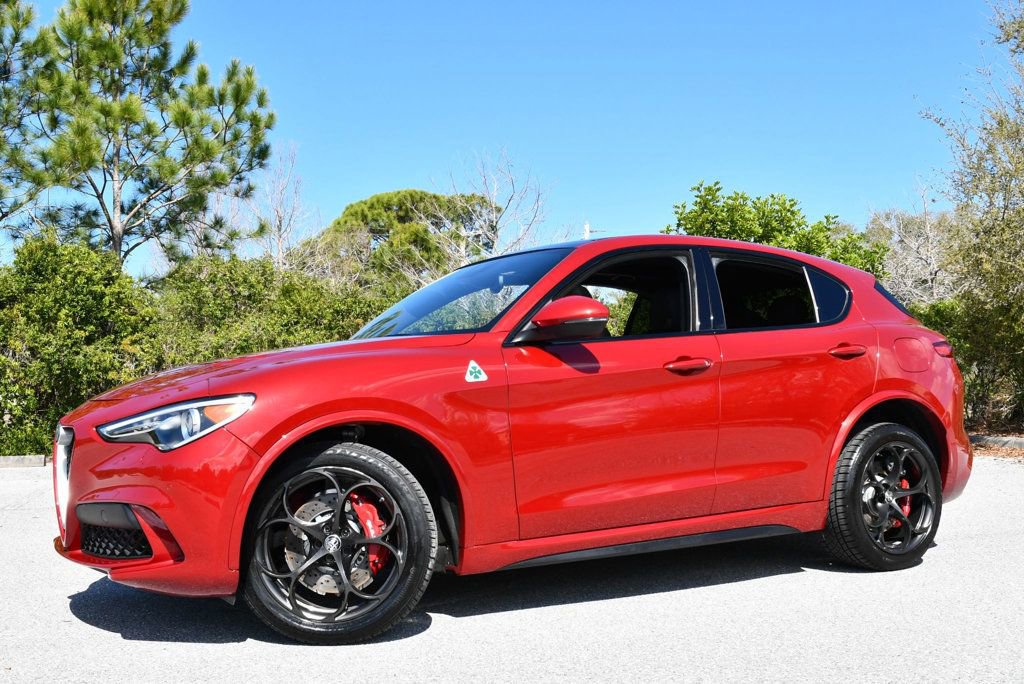 Used 2018 Alfa Romeo Stelvio Quadrifoglio w/ Driver Assist Dynamic Package image 25