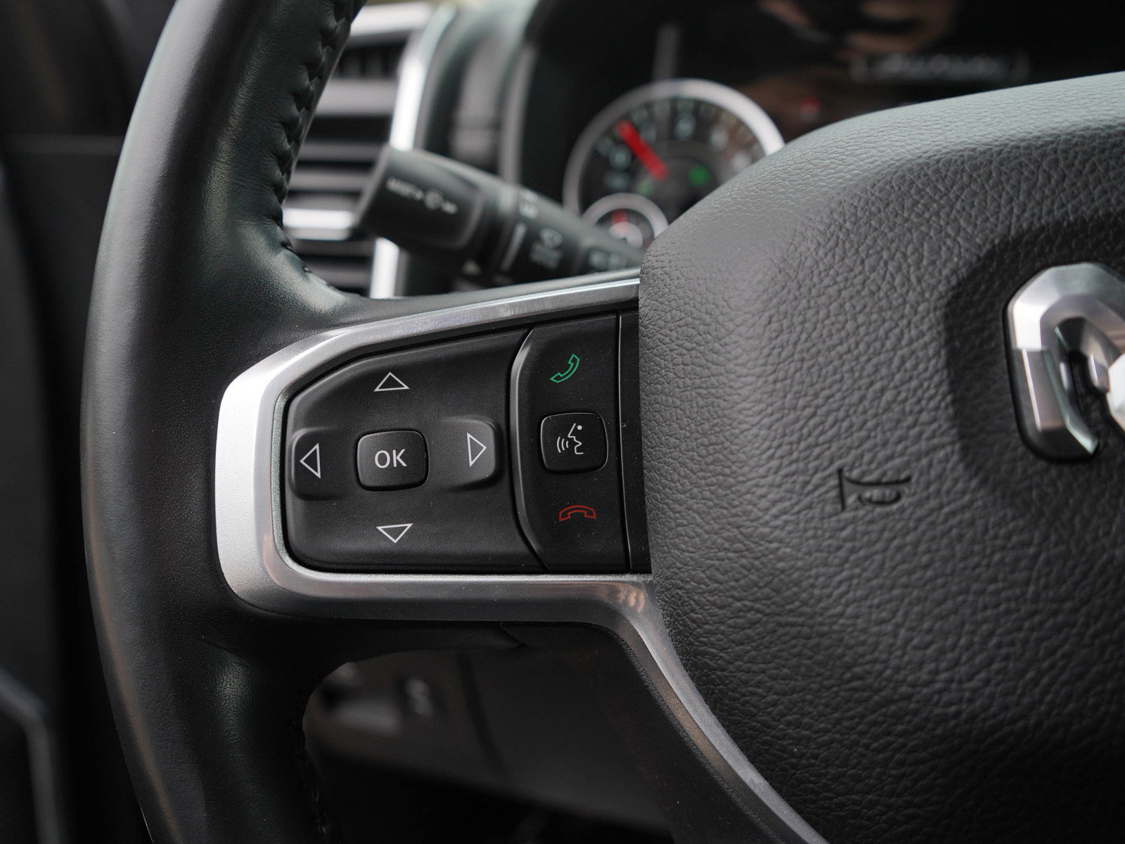 Used 2021 RAM 1500 Laramie AWD/4WD image 26