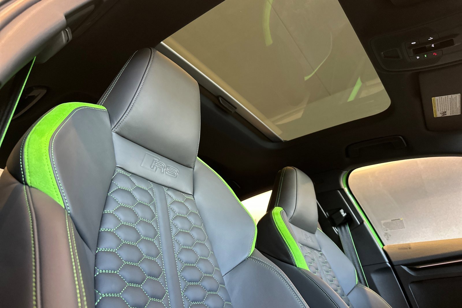 New 2026 Audi RS 3 image 15