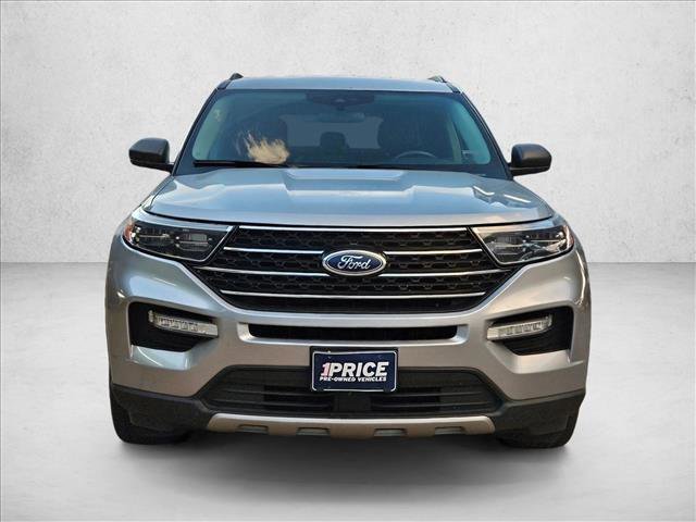 Certified 2023 Ford Explorer XLT w/ Equipment Group 202A AWD/4WD image 2