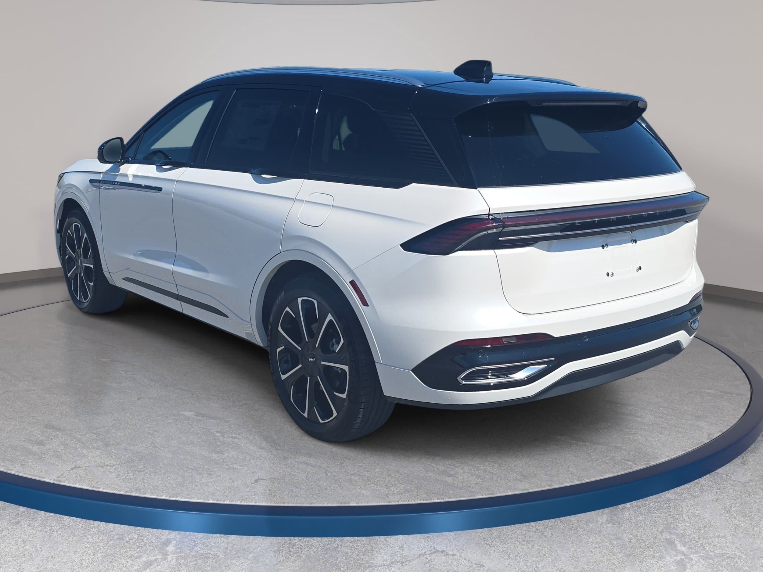 New 2026 Lincoln Nautilus Reserve AWD/4WD image 7