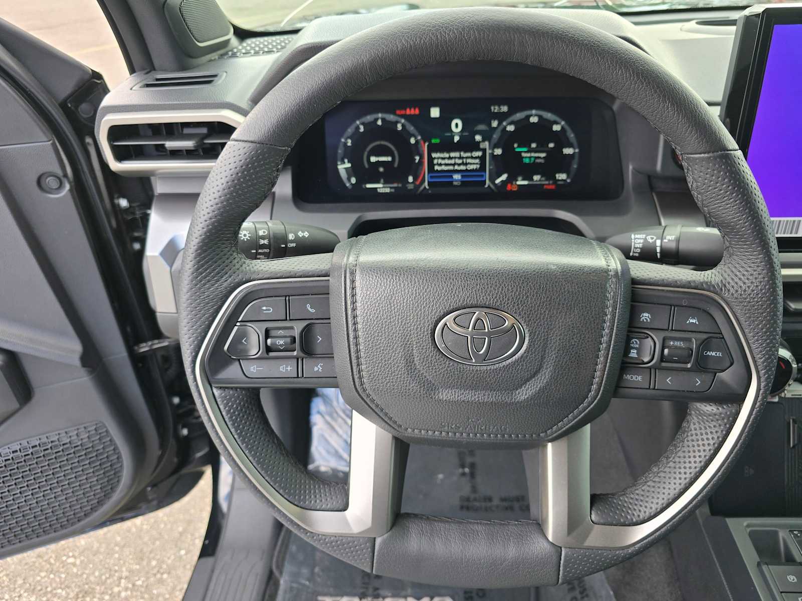 Used 2025 Toyota Tacoma TRD Off-Road w/ TRD Off Road Premium Package image 24