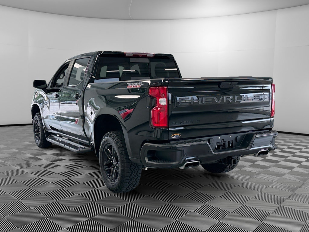 Used 2020 Chevrolet Silverado 1500 LT Trail Boss AWD/4WD image 6