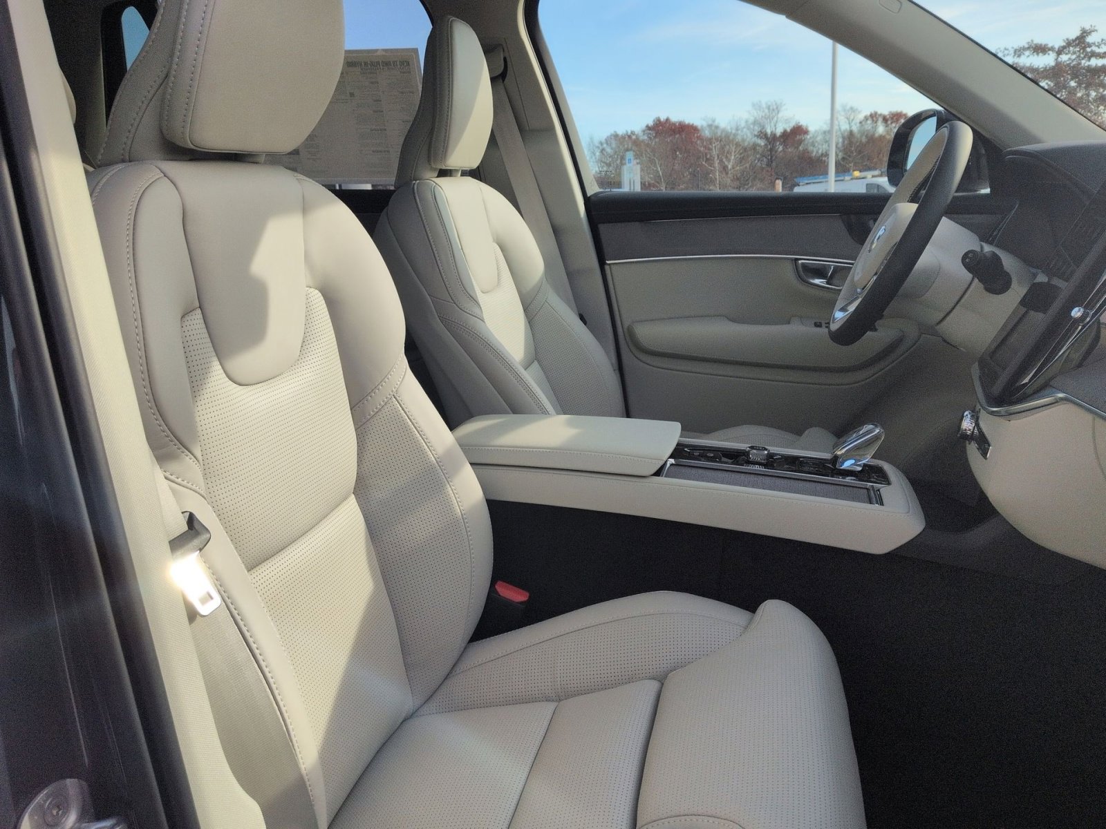 New 2026 Volvo XC90 T8 Ultra image 27