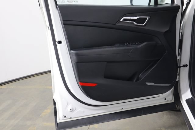 Used 2023 Kia Sportage LX FWD image 20