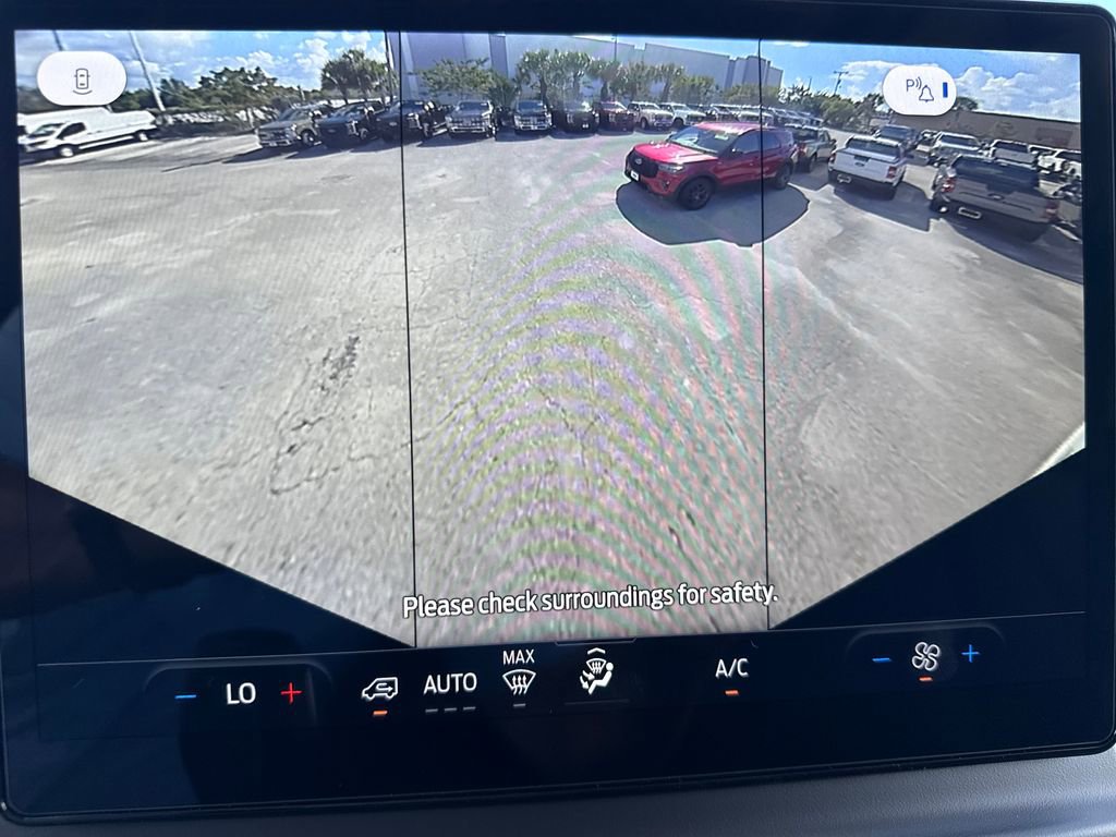 New 2026 Ford Transit 250 148 Medium Roof w/ Load Area Protection Package image 23