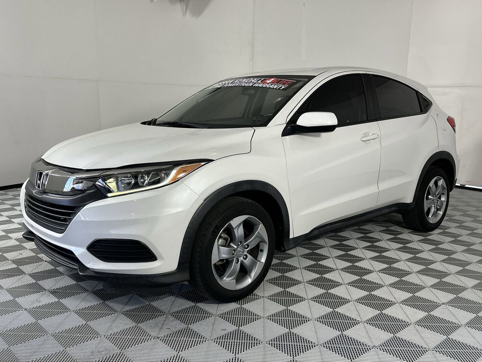 Used 2021 Honda HR-V LX image 4