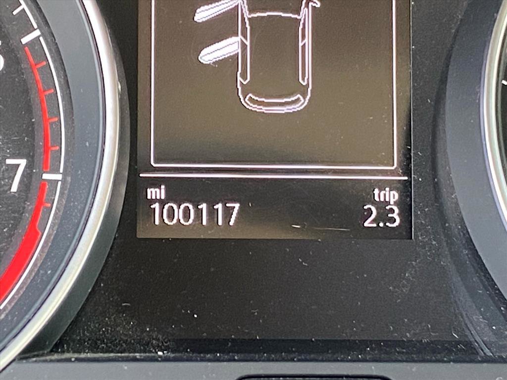 Used 2019 Volkswagen Golf SE image 14