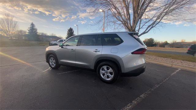 Certified 2025 Toyota Grand Highlander AWD Hybrid image 6