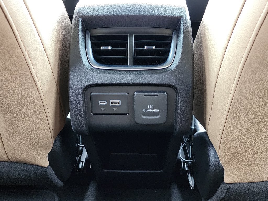 Used 2019 Chevrolet Blazer Premier w/ Driver Confidence II Package FWD image 18